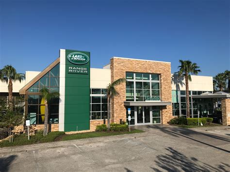 Range Rover, Defender, & Discovery Dealer Orlando FL .